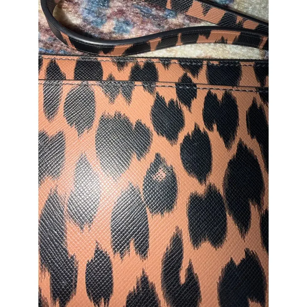 Kate Spade Leopard Print Wristlet – Brown & Black